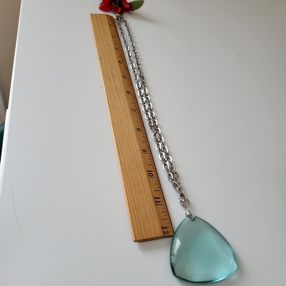 Clear Blueish Glass Pendant on Silver Tone Large Link Chain - Picture 15 of 16